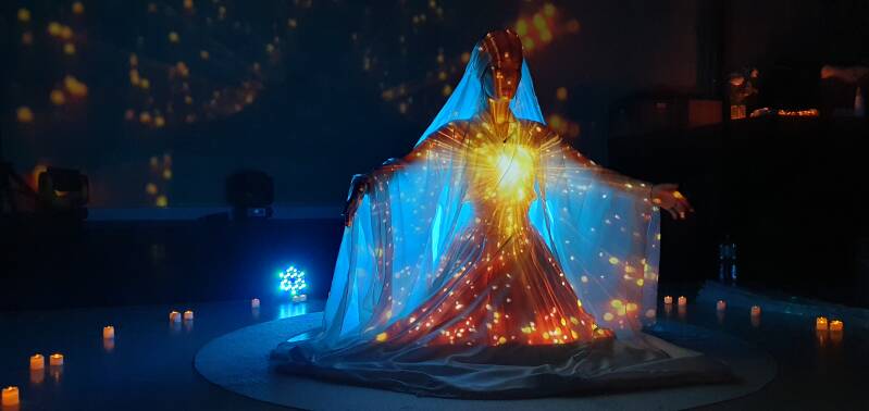 Eä Alba immersion lumineuse danse derviche