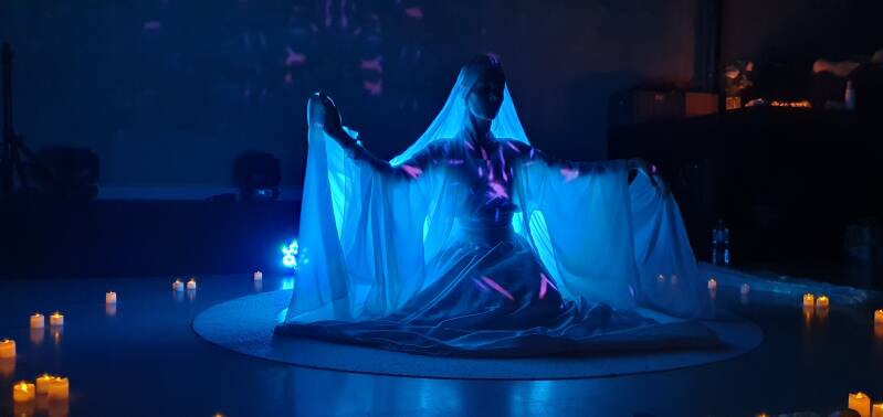 Eä Alba danse sacrée danse derviche