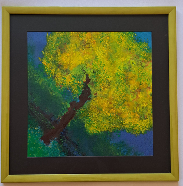 Die ene boom: lichtgroene lijst, geelgroene boom