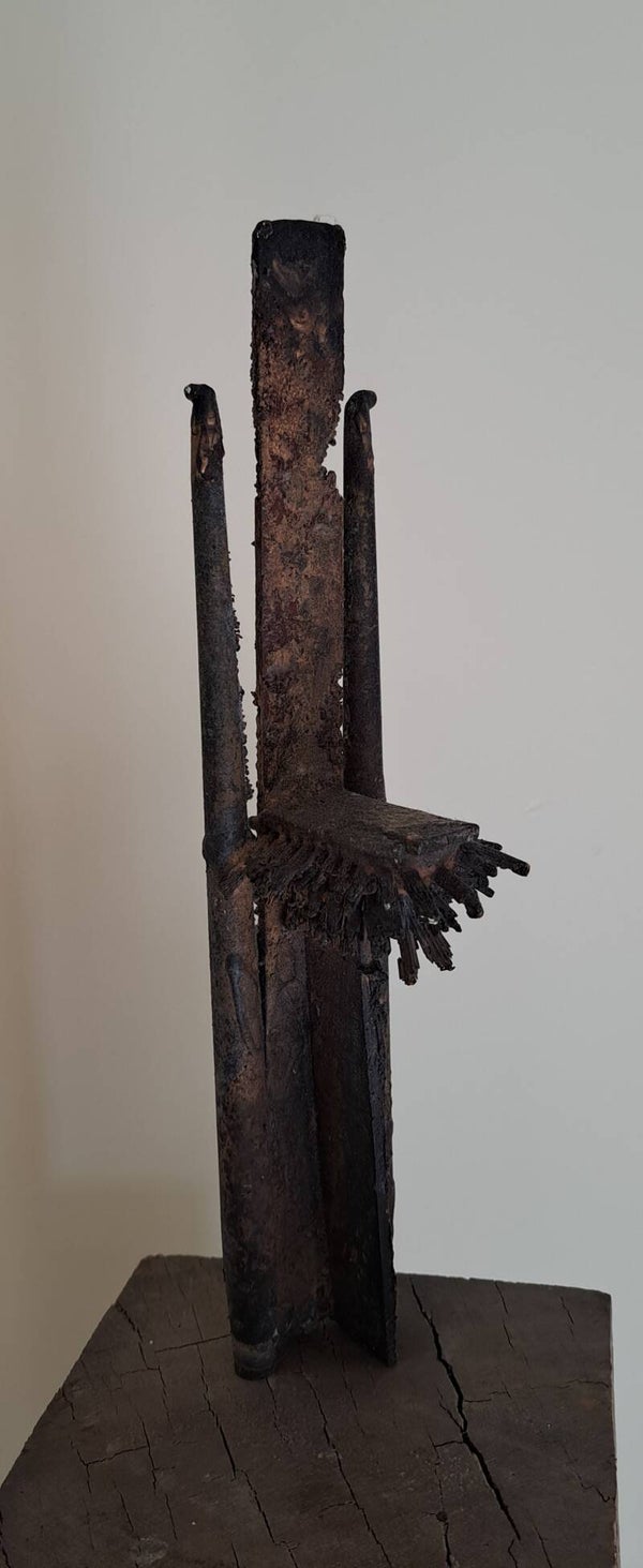 Brons. De schoonheid van vergankelijkheid.  'Snor' NOZ!