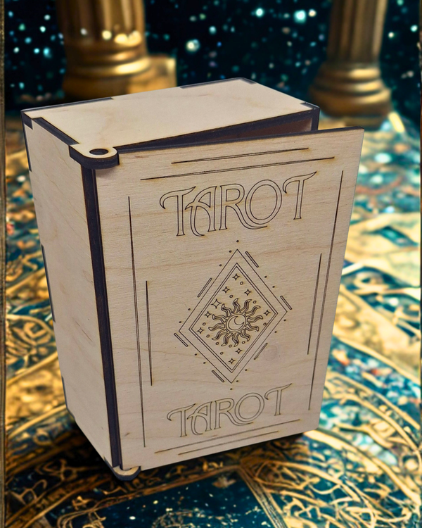 Kistje met tarotkaart