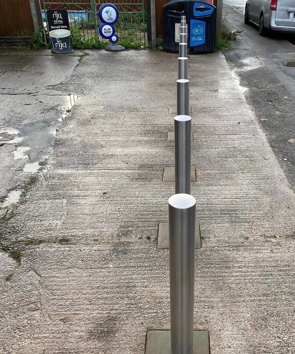Bollard installation 