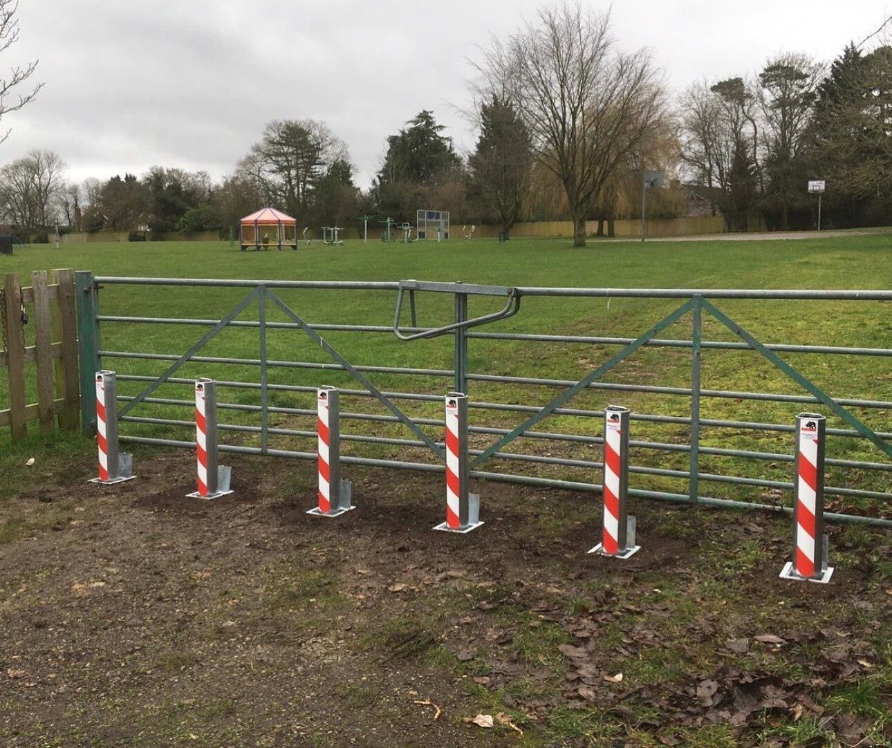 Anti ram bollards