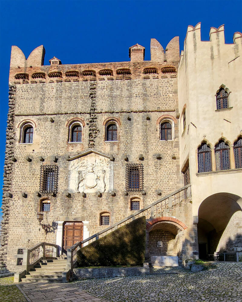 L'esterno del castello di Monselice