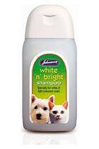 Johnson's White 'N' Bright Shampoo 200ml. (C-JVP06)