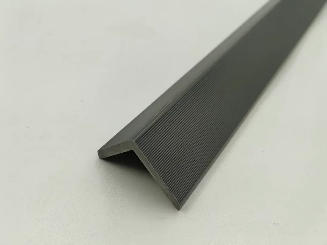 Wall Panel 73/83B Trim - Grey - 290cm - (1 Pack / 10pcs)