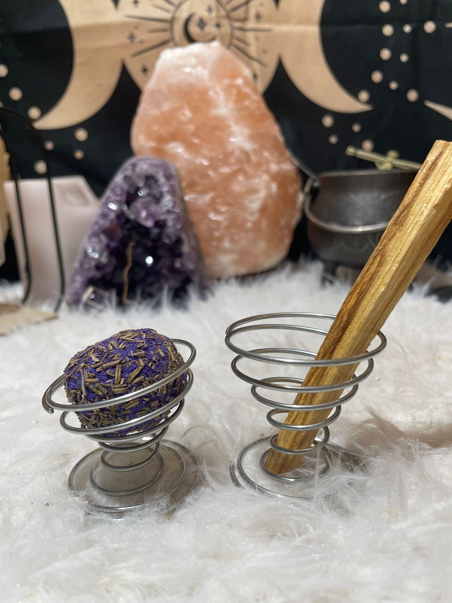 Soporte Metálico en Forma de Espiral para Sahumerios