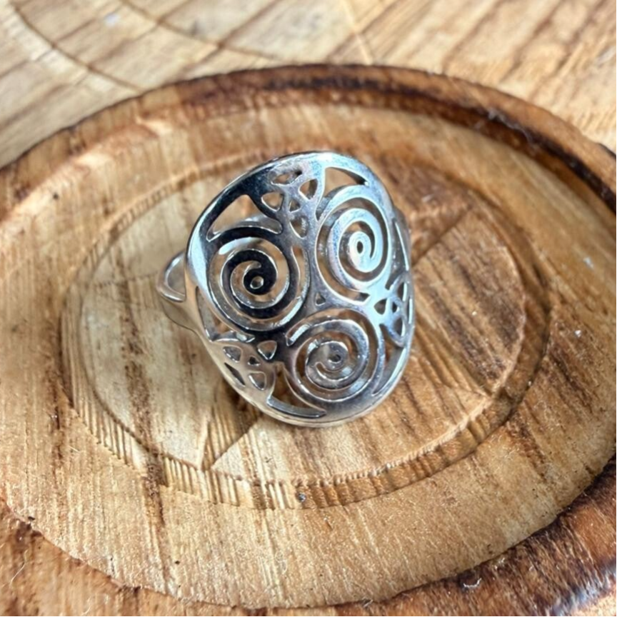 Anillo de Acero · Trisquel
