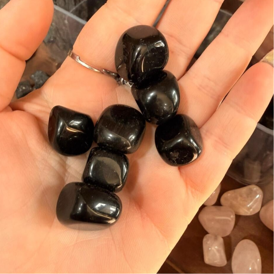 Obsidiana Negra · Pulida y en Bruto