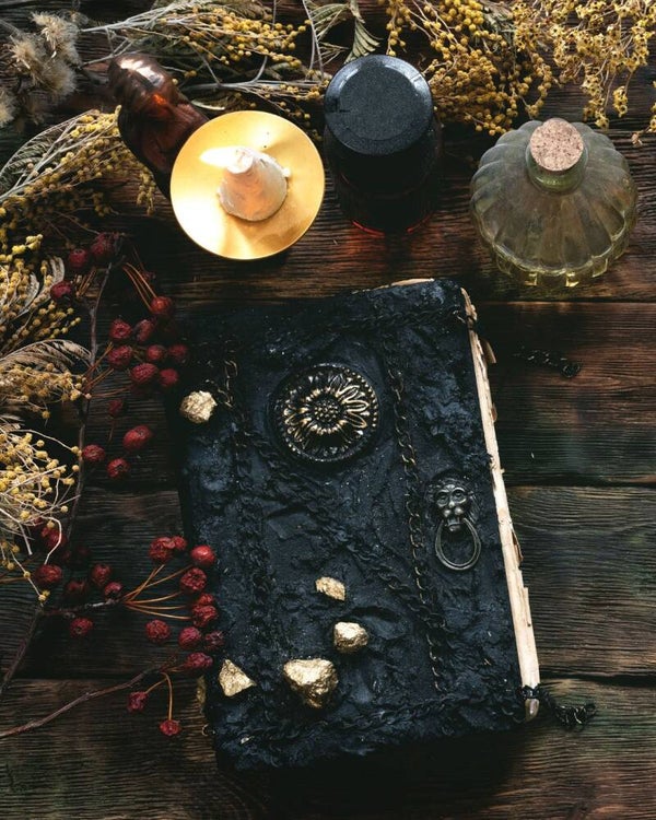 Sesiones de Registros Akáshicos: Conecta con la sabiduría de tu alma