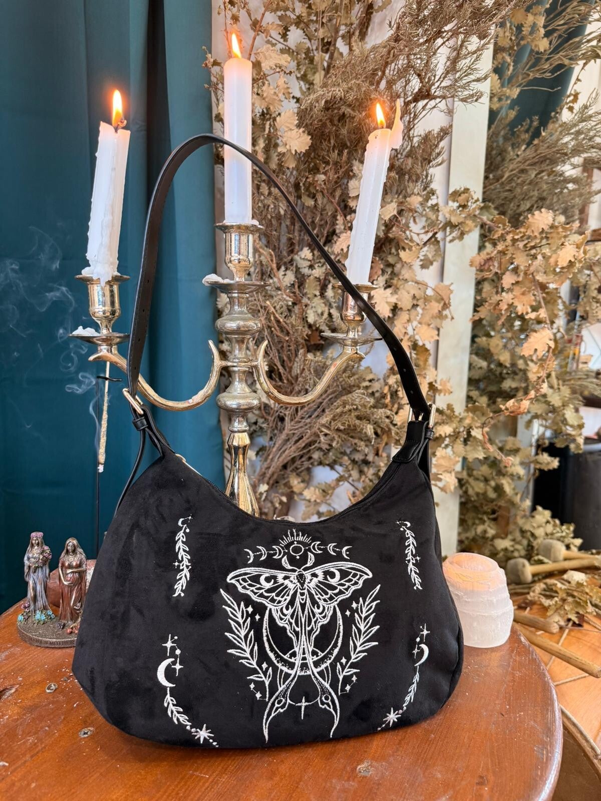 Bolso de Polipiel con Mariposa Bordada