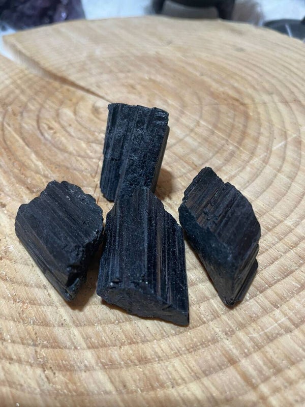 Turmalina Negra - Mineral contra energías negativas, maldiciones y radiaciones