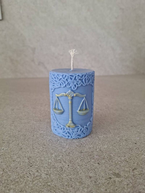 Vela justicia Azul