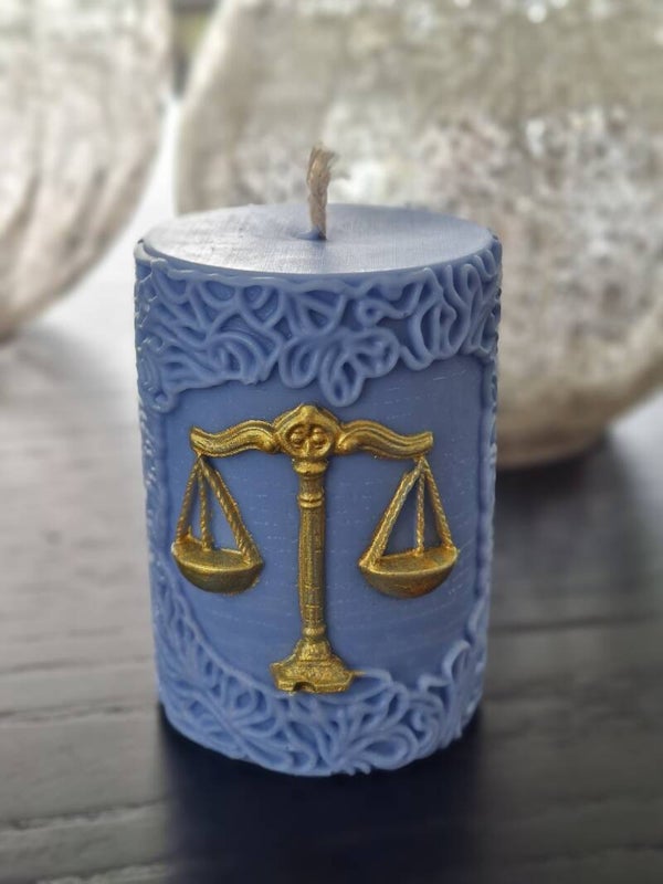 Vela justicia Azul