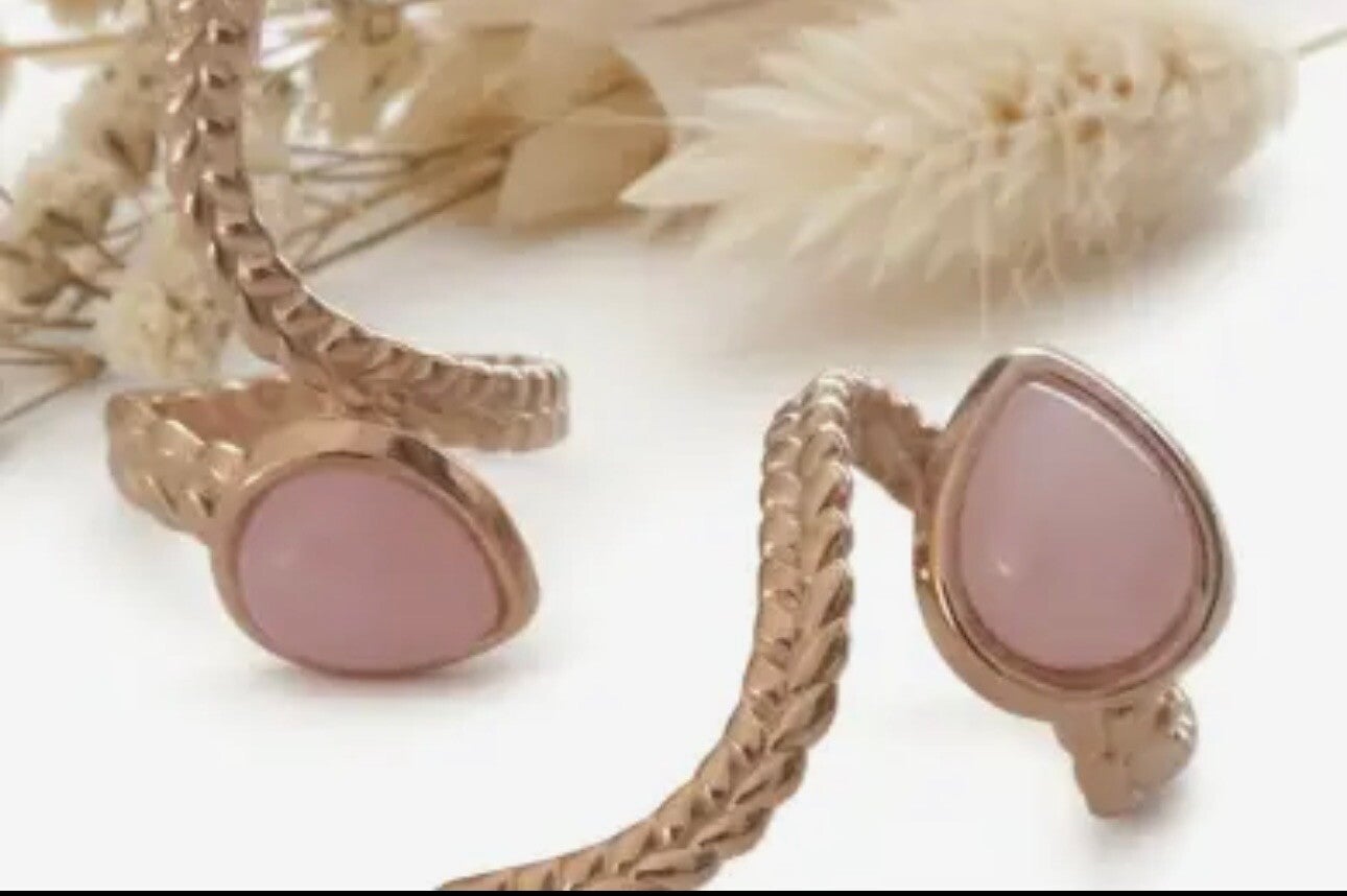 Anillo de Cuarzo Rosa
