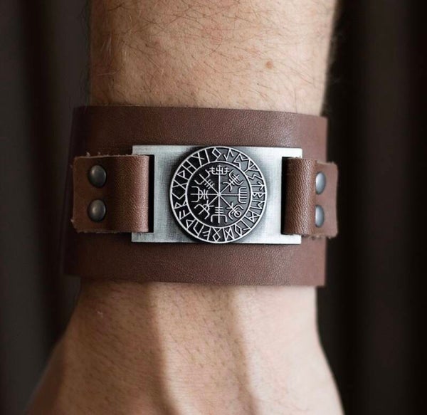 PULSERA DE CUERO CON BRILLA VIKING COMPASS