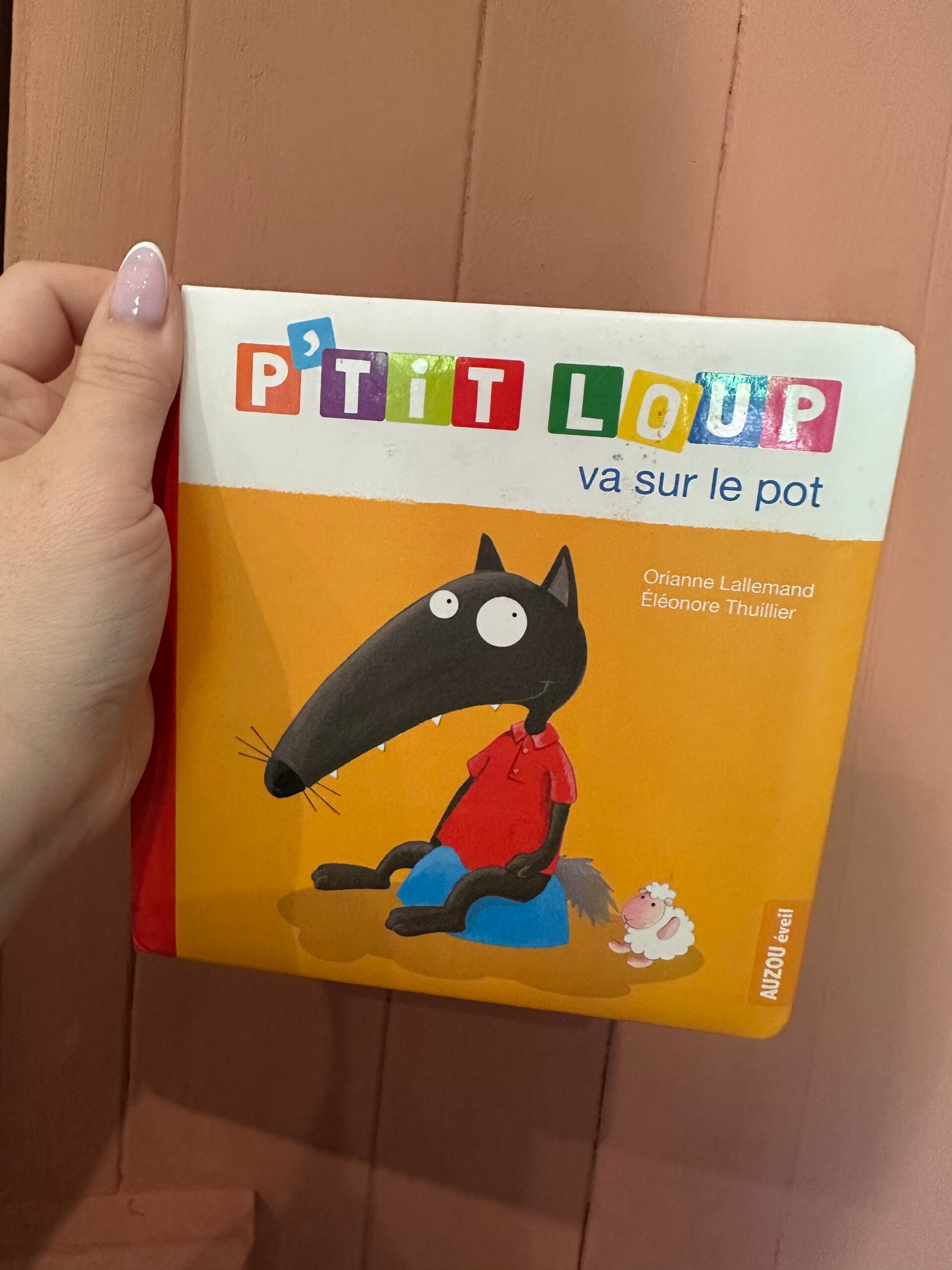 P'tit Loup va sur le pot
