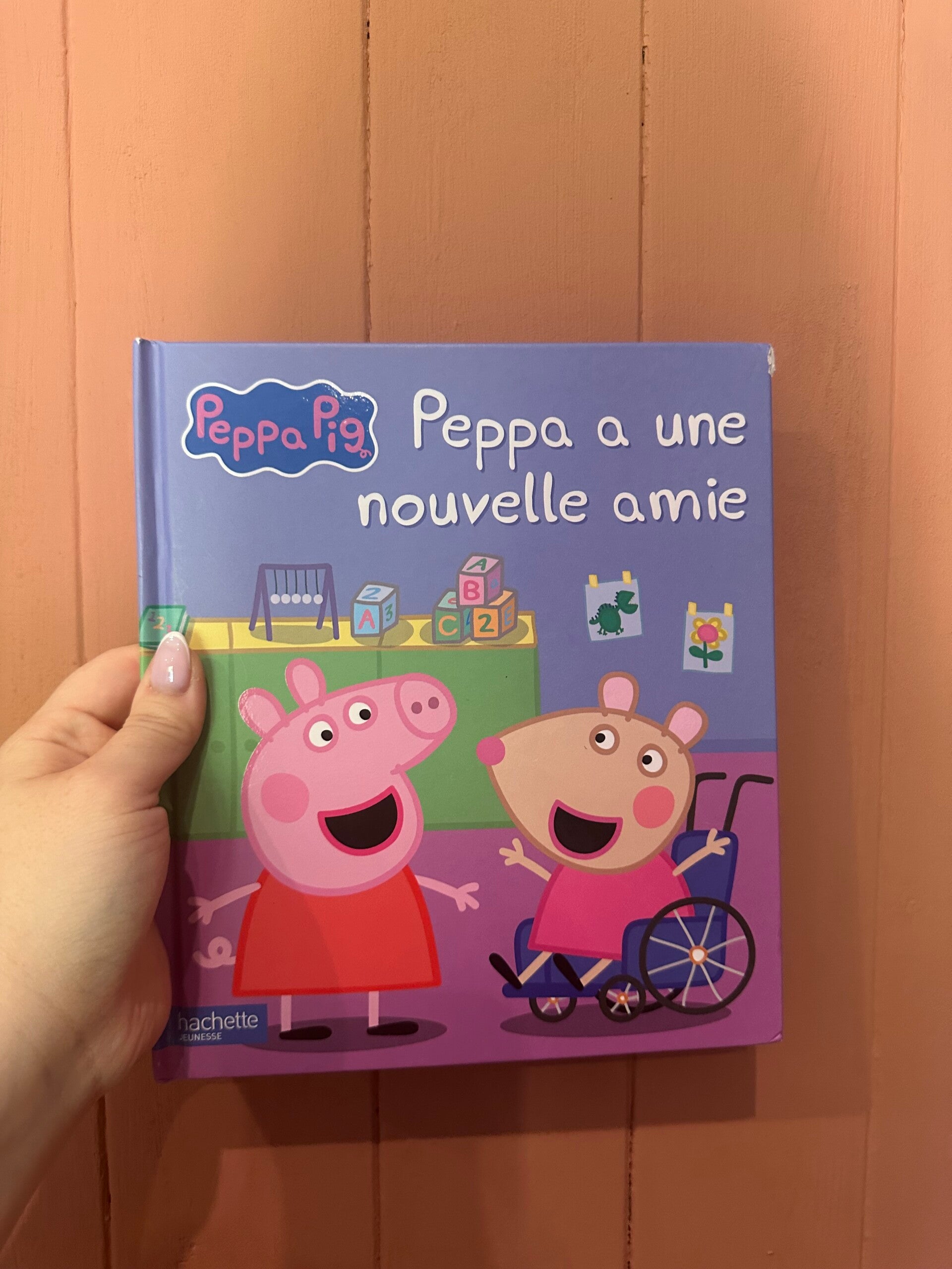Peppa à une nouvelle amie