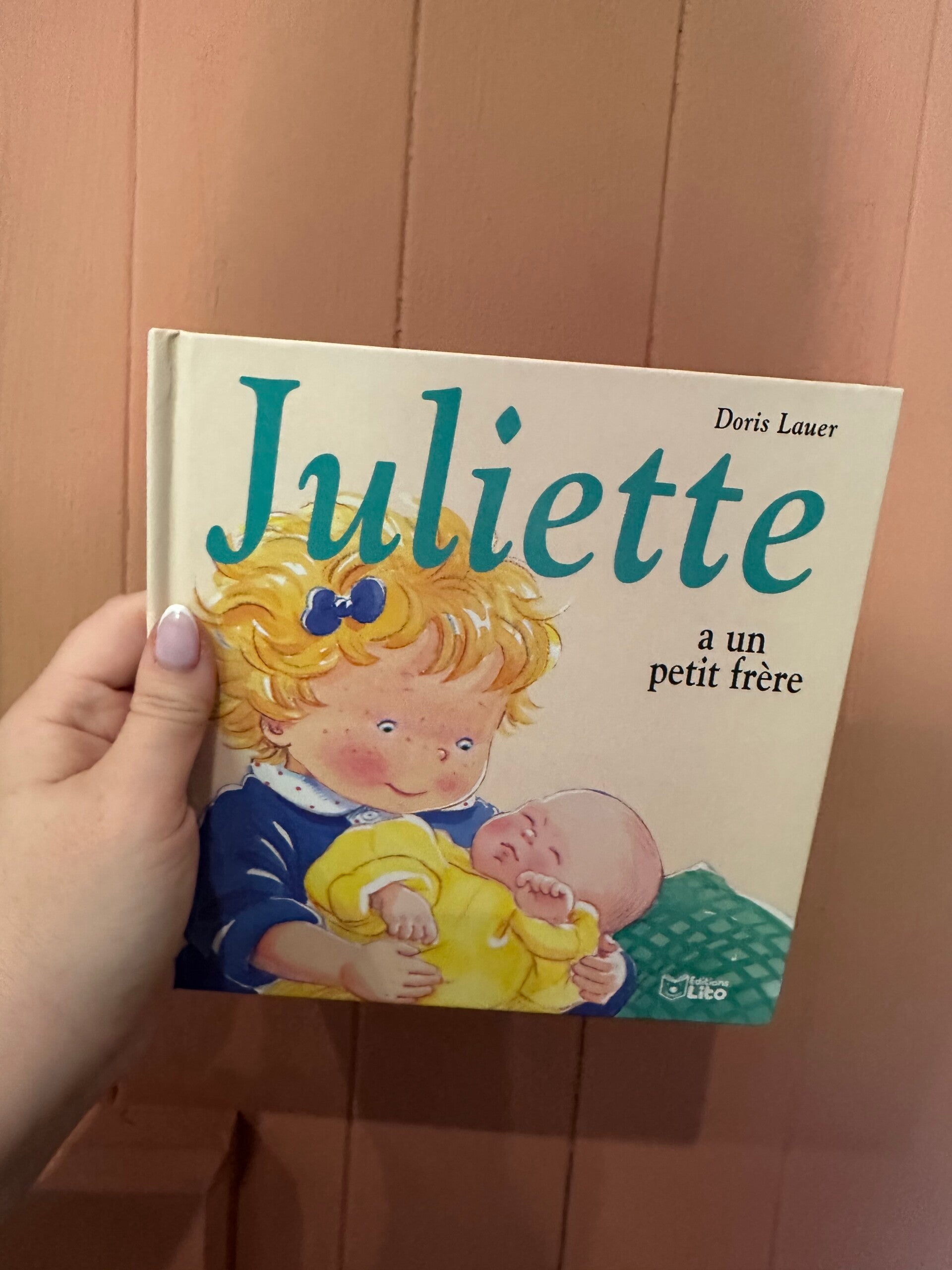 Juliette a un petit frère