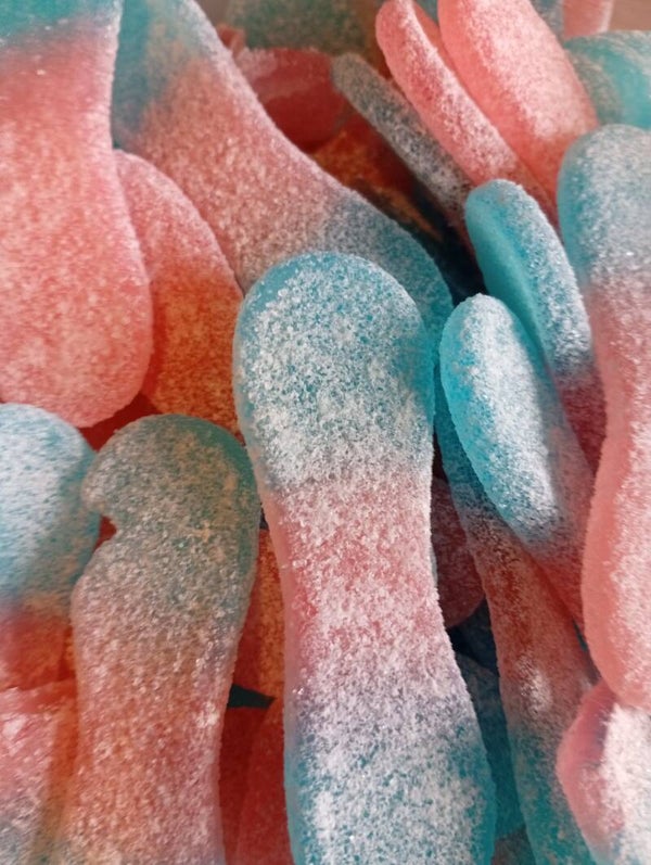 Langue acide rose et bleue