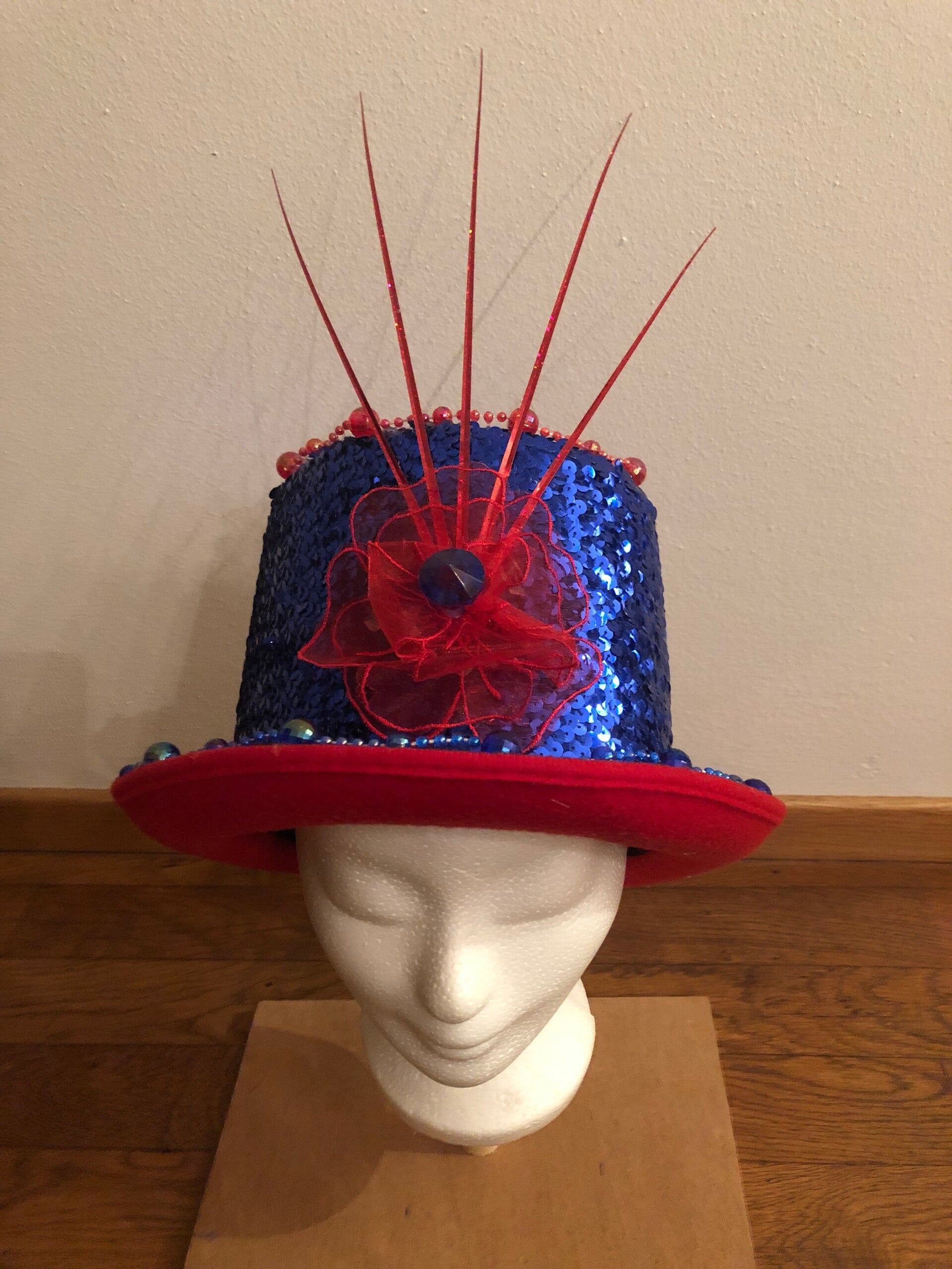 Tophat vilt rood