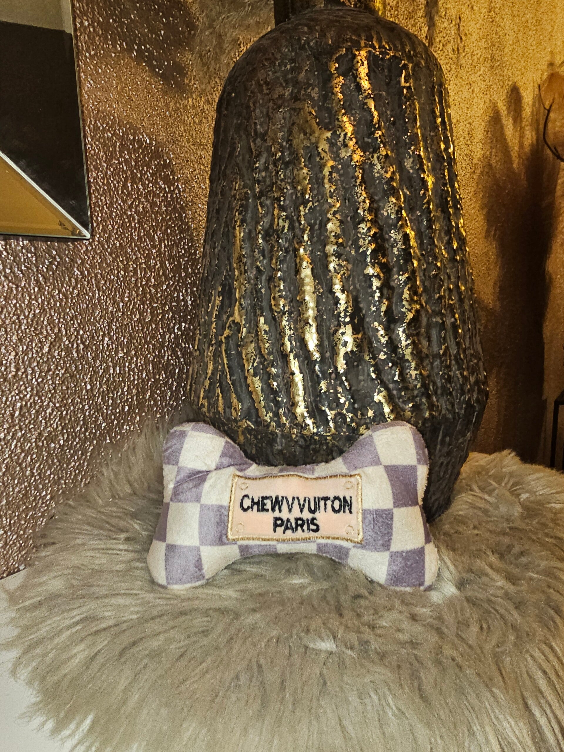 Chewy vuiton botje speelgoed