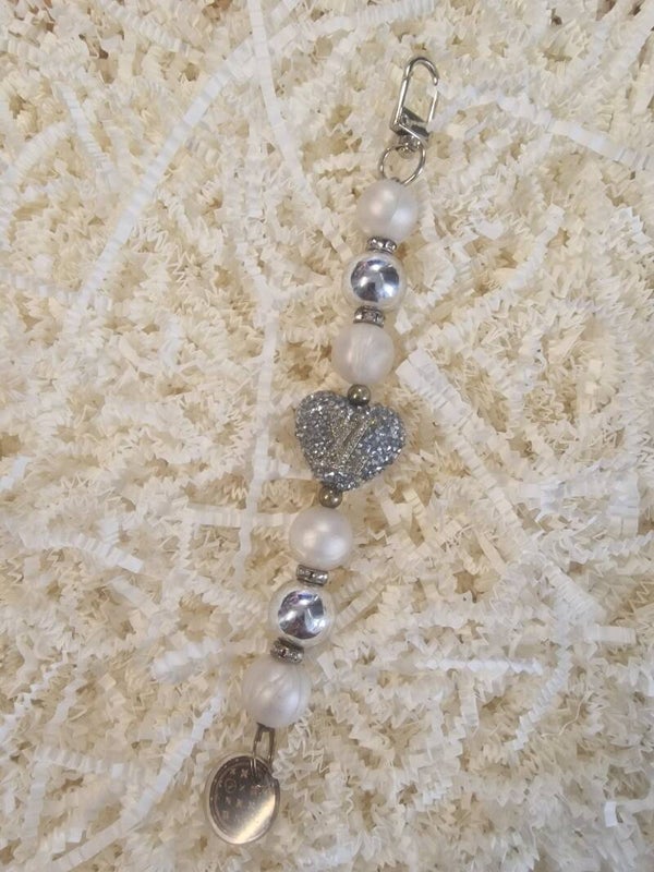 Lv heart silver  telefoonhanger