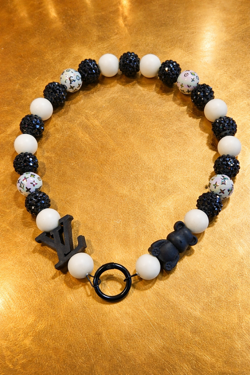 Black Lv bear ketting