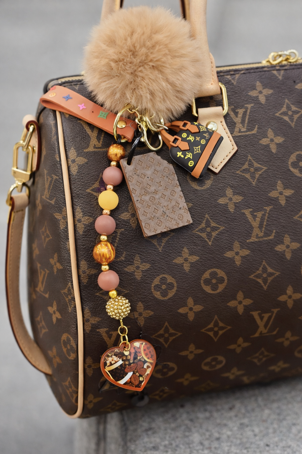 Brown lv Tassenhanger
