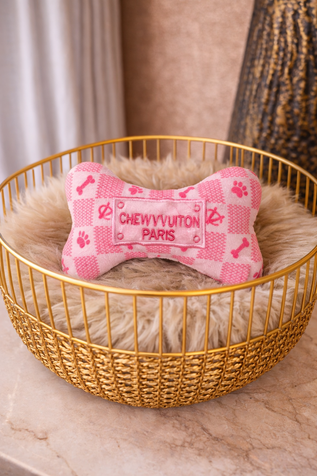 Chewy vuiton botje pink  speelgoed