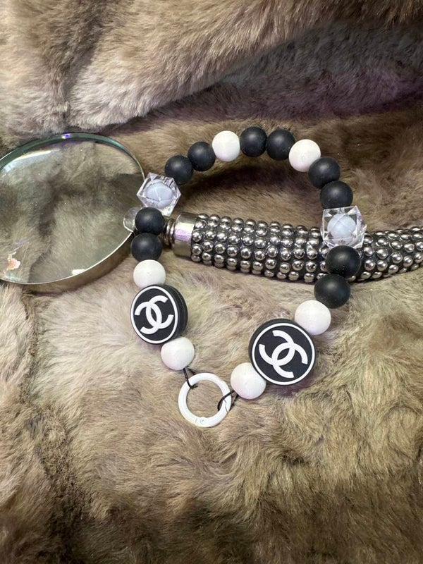 Cc black white Ketting