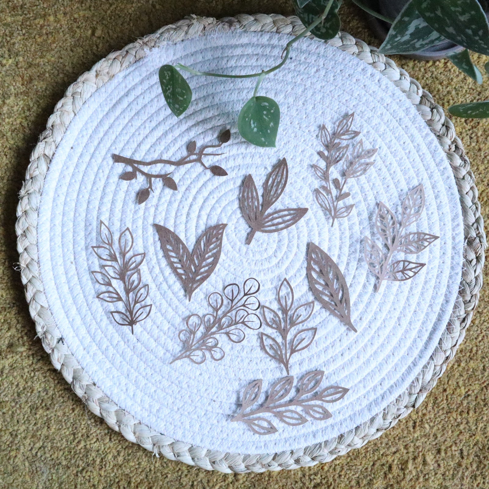 DIE CUTS - Takjes en bladeren