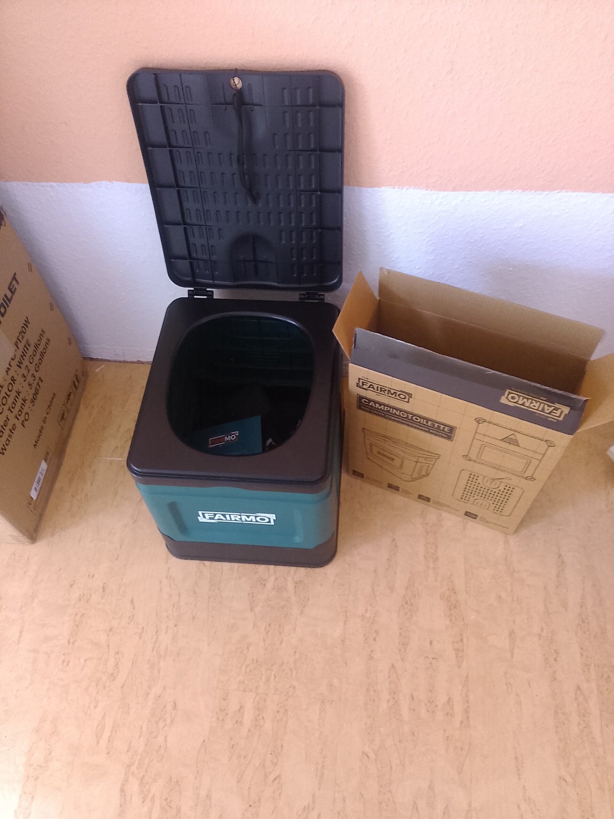 FAIRMO Die kompakte Campingtoilette faltbar (inkl. Tasche und 24x