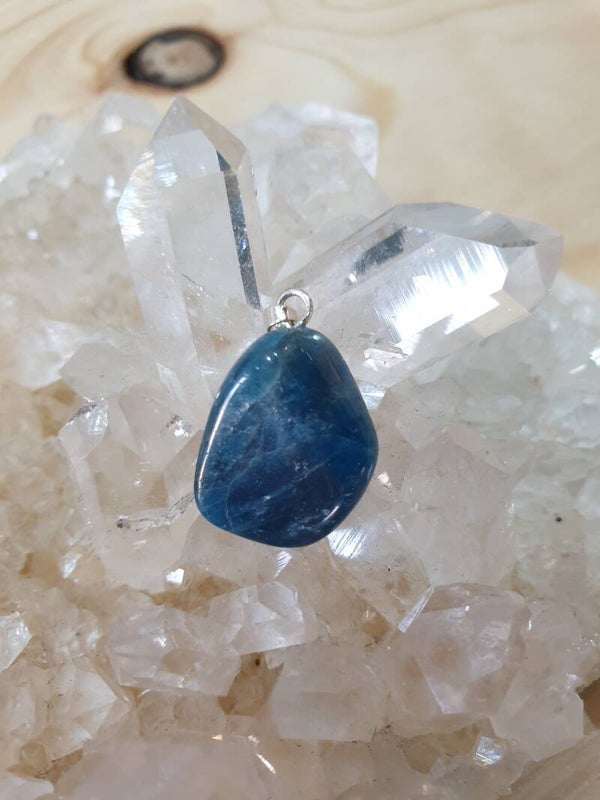 Apatiet blauw Hanger