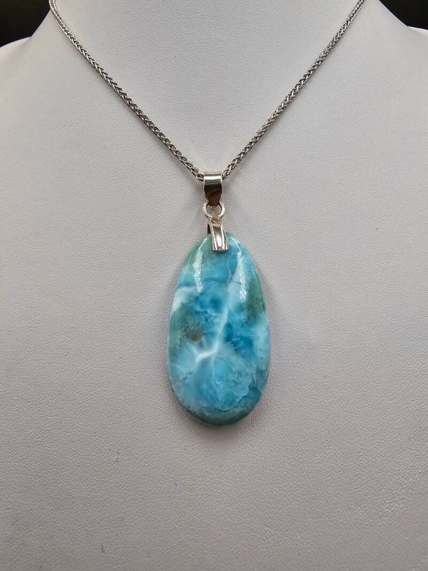 Larimar (zh)