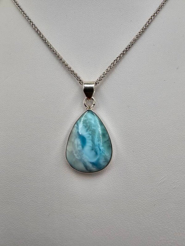 Larimar (zh)