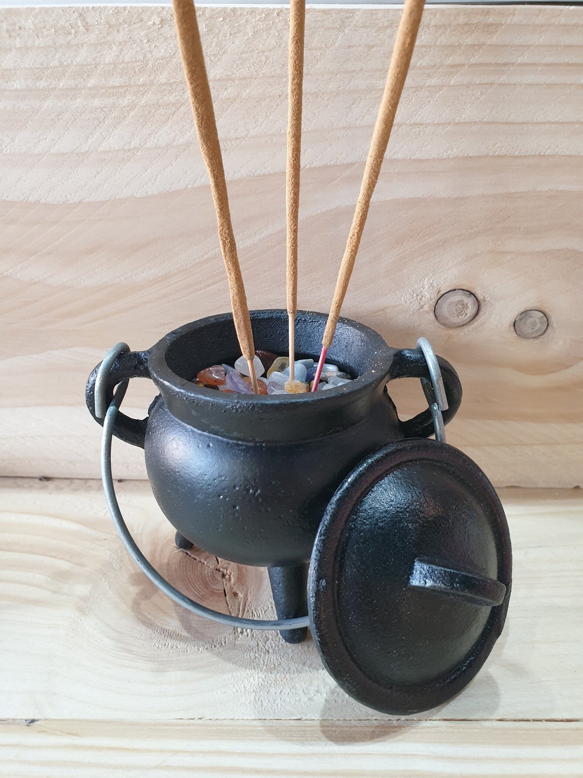 Ketel Potion Kit | Mist Generator Met Zwarte Heksenketel - Feestdecoratie en Griezelige Accessoires Voor Feestelijk Huis, Binnen, Keuken, Tuin Ketel Potion Kit | Mist Generator Met Zwarte Heksenketel - Feestdecoratie en Griezelige Accessoires Voor Feestelijk Huis, Binnen, Keuken, Tuin