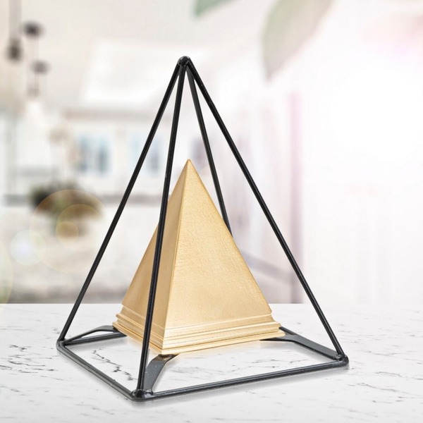 Decorazione in ferro PIRAMIDE GOLD 15x15xh21 cm