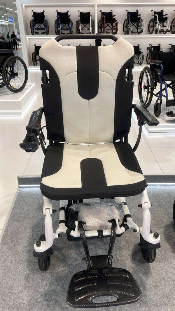 Ex-Display 2026 Carbon Fiber Electric Wheelchair