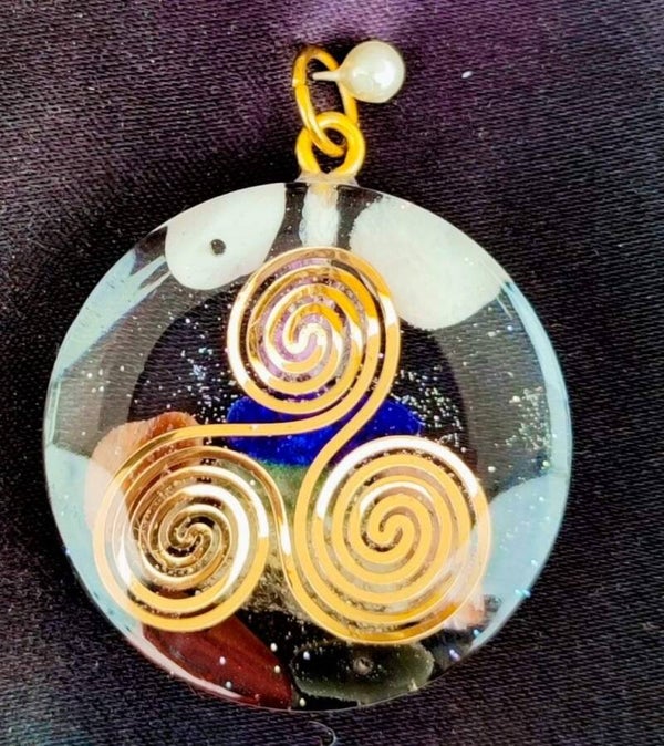 Orgone Trisquel 7 chakra