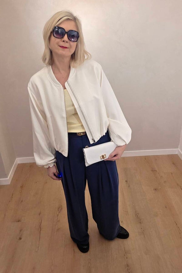 Leichte Bomberjacke – zeitloser Stil