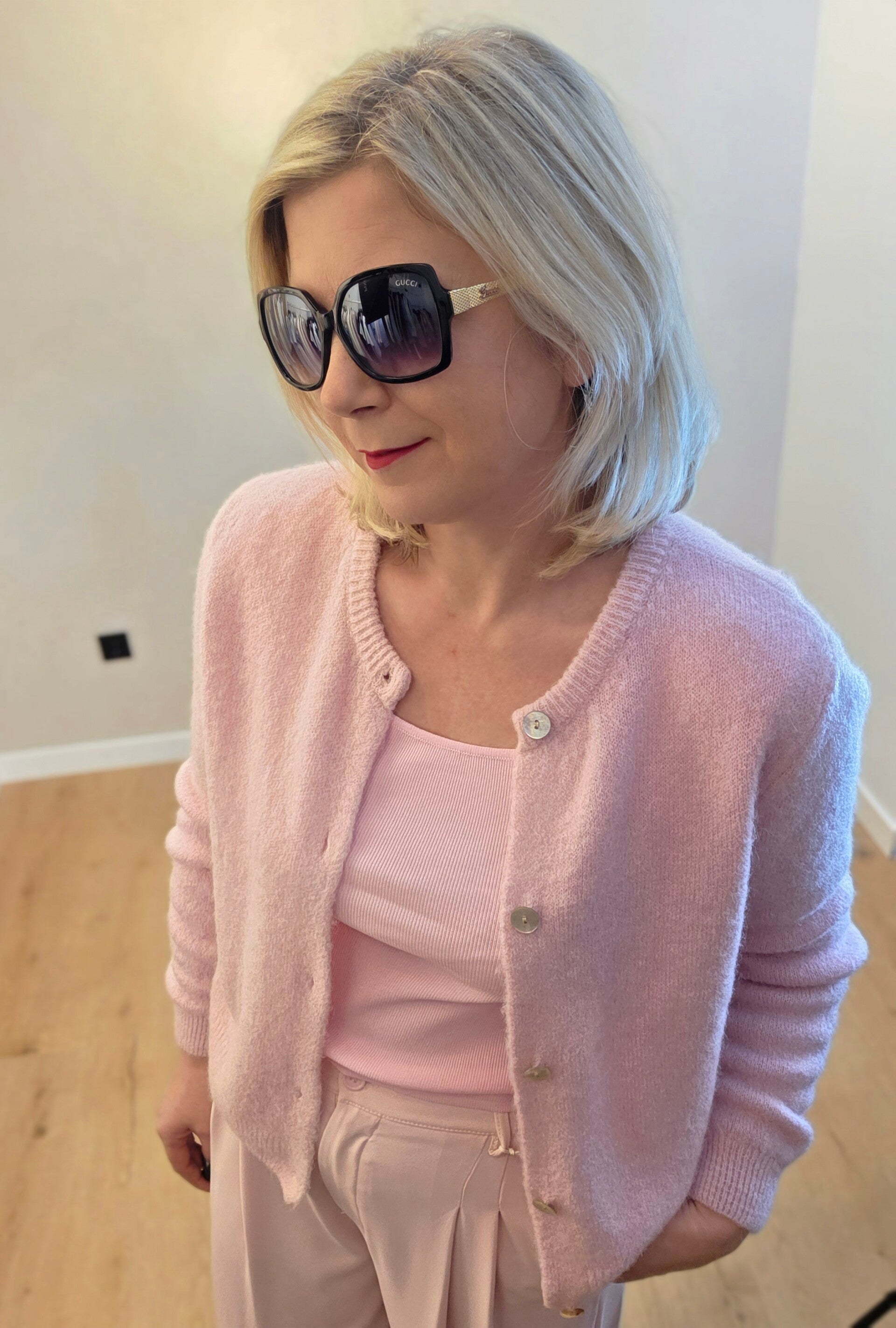 Eleganter Strick-Cardigan – weich & feminin