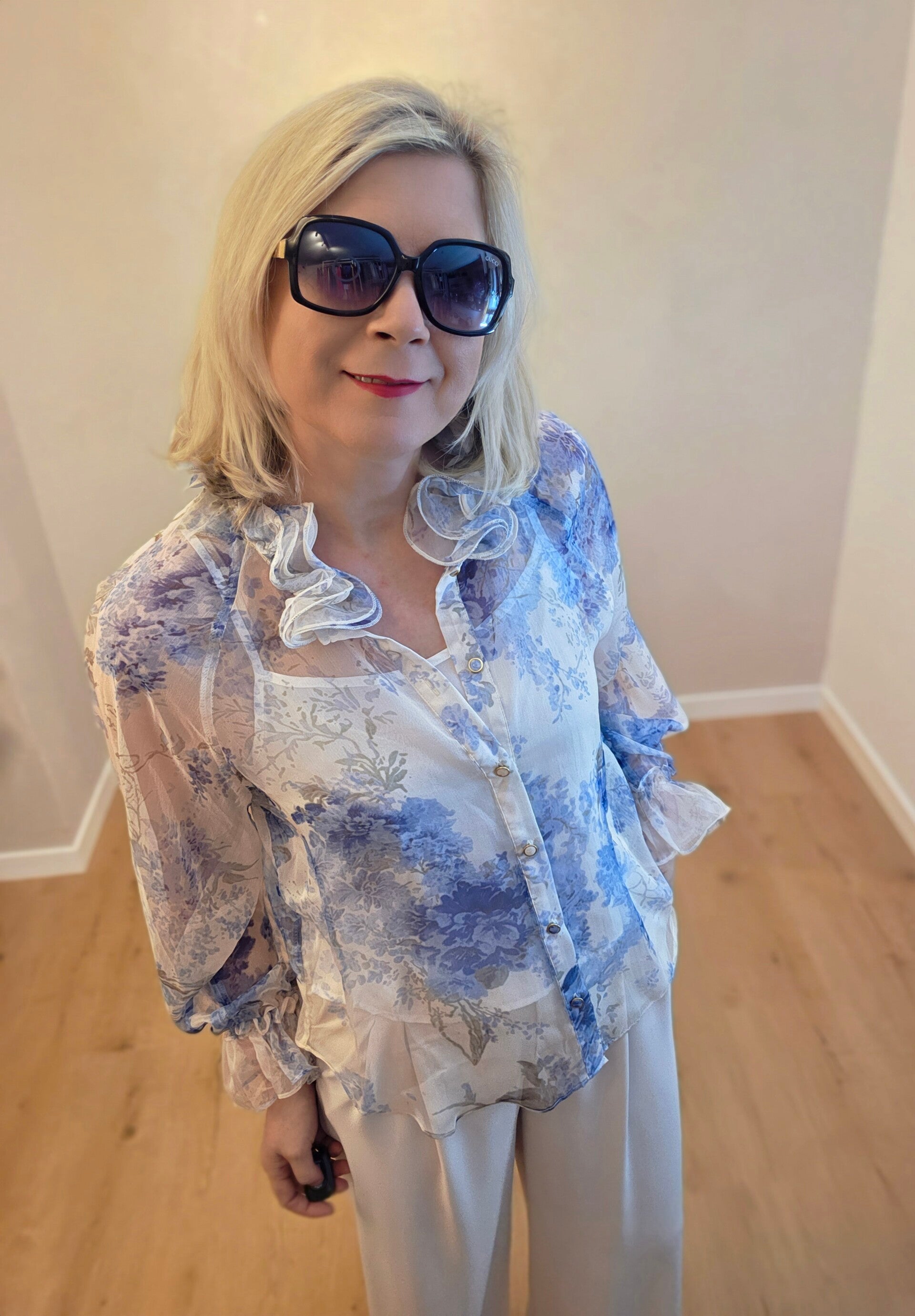 Bluse mit Blumenmuster – mit Top