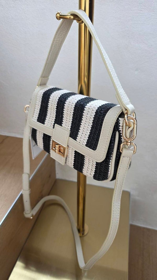 Schultertasche mit Streifen – stilvoll & modern