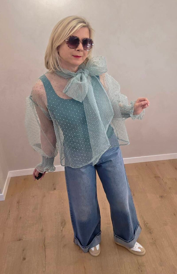Bluse mit Schleife – Oversize, leicht, transparent