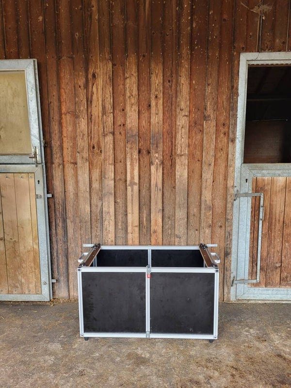 #M01 - Futterkiste - B=100cm - T=50cm