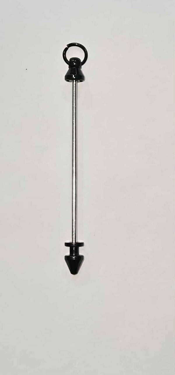 Beaded keychain with arrow