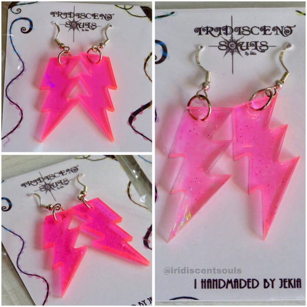 Pendientes de Resina uv "Rayo" Color Rosa fluorescente