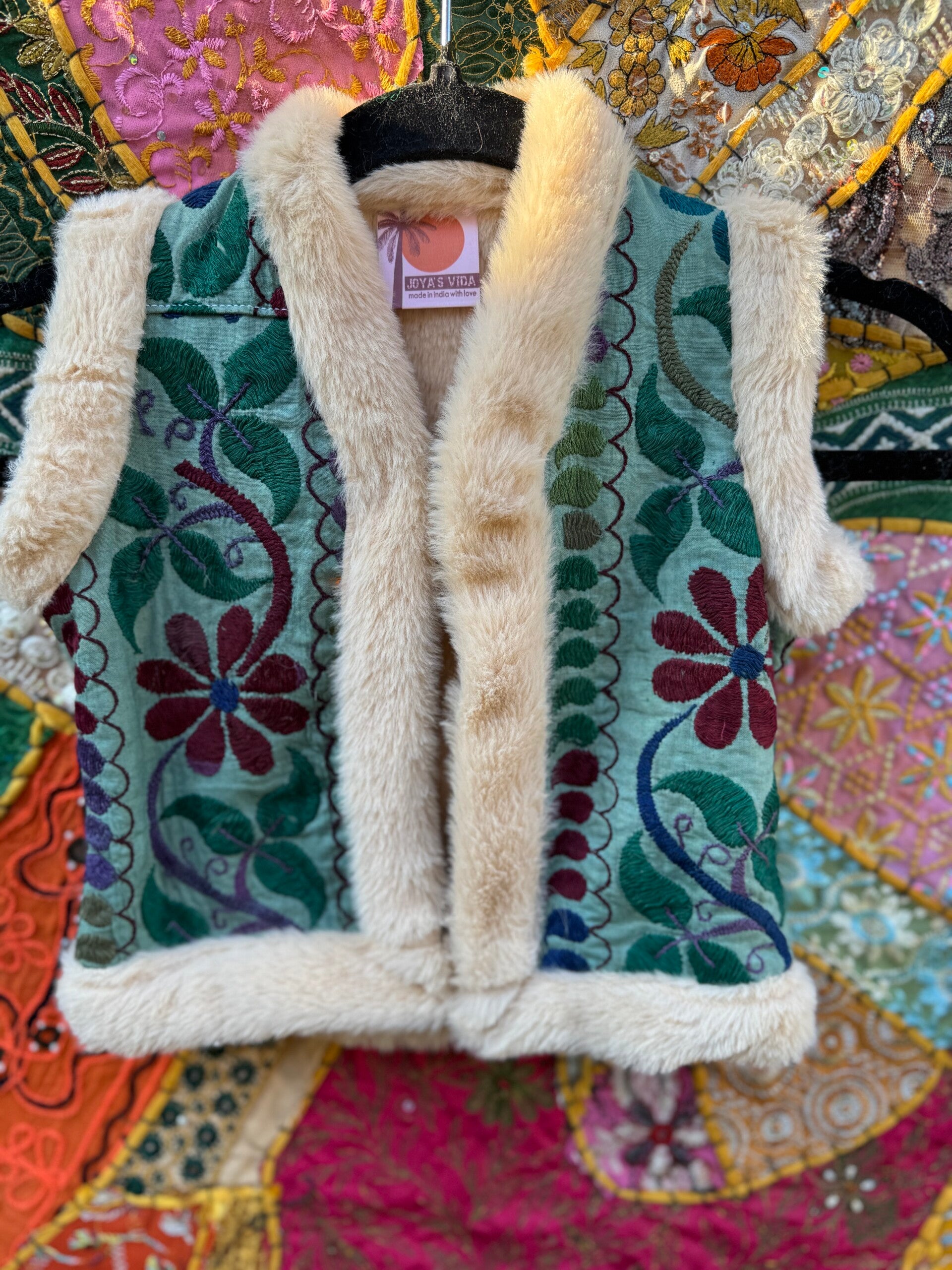 Kinder Zola waistcoat...