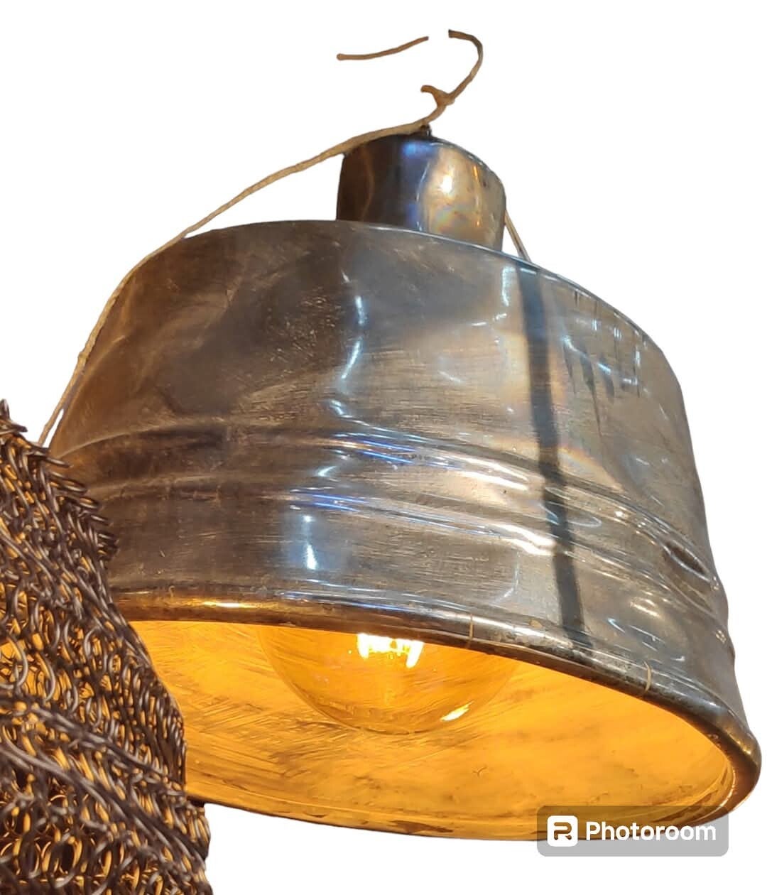 Zilverkleurige hanglamp hoog 20 doorsnee 25 cm